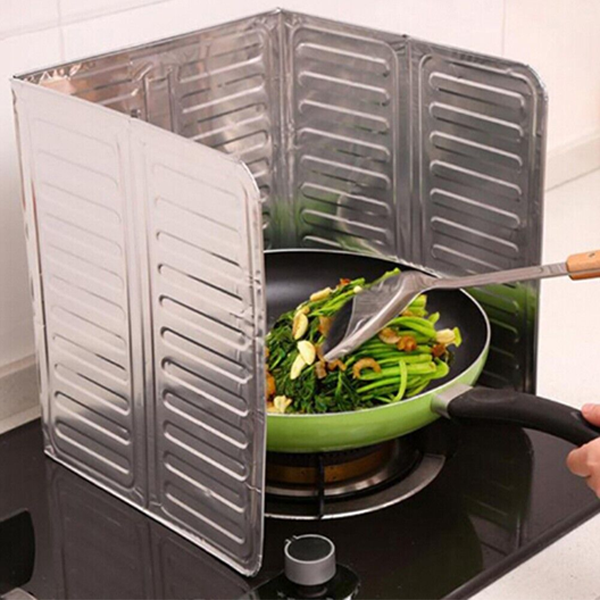 Kitchen Oil-Proof Splash Guard Cooking Frying Oil Gas Stove Pan Shield Stand